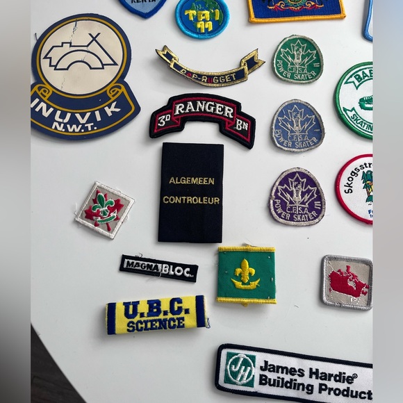 Assorted Vintage Patches Collection - Picture 9 of 9